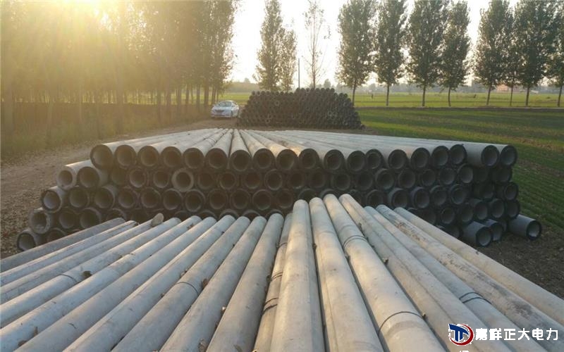 檢測(cè)電線桿是否有合縫漏漿，漏漿超過(guò)國(guó)家標(biāo)準(zhǔn)規(guī)定的電線桿不得出廠，應(yīng)進(jìn)行報(bào)廢處理