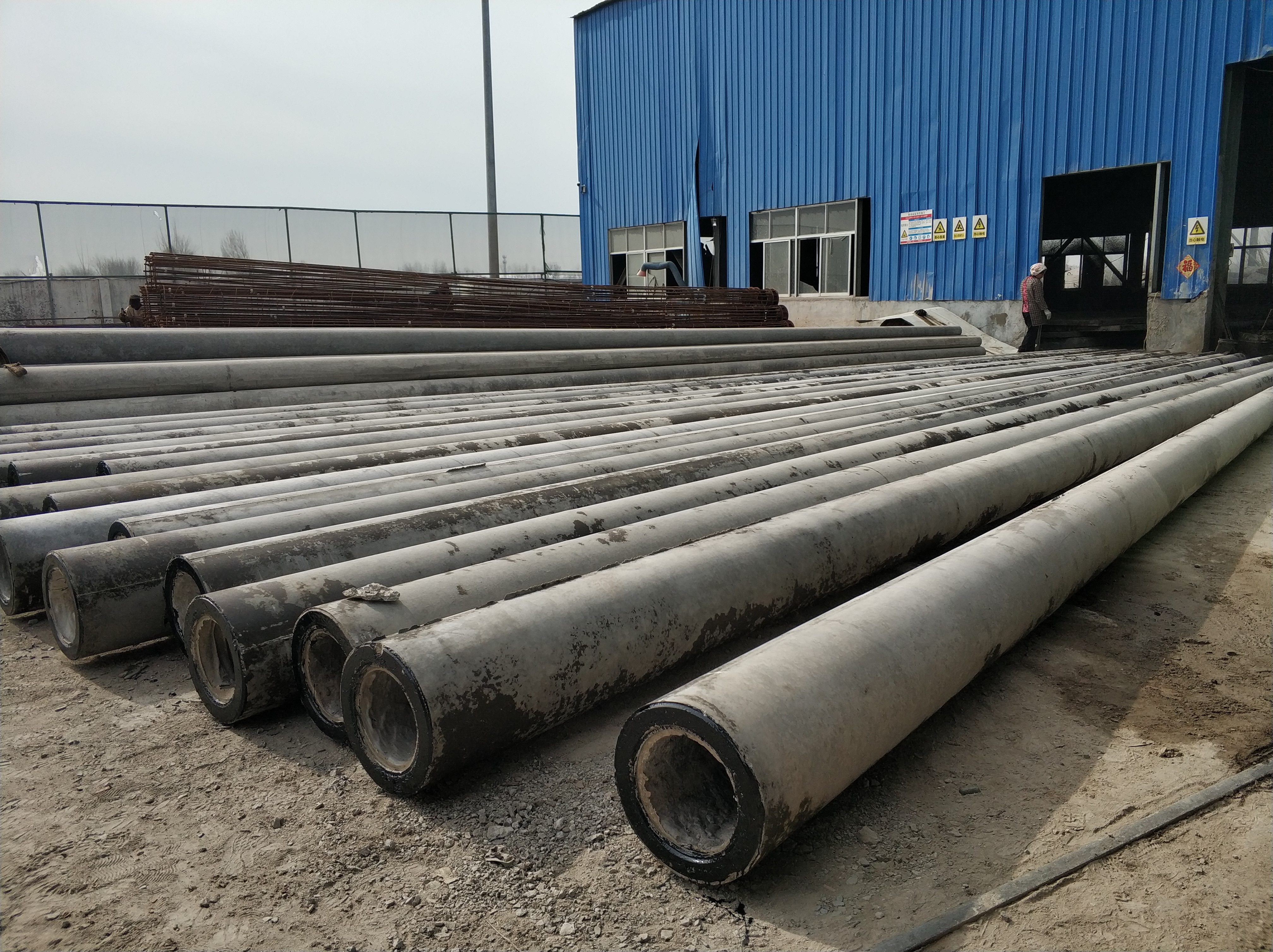 21米水泥電線(xiàn)桿正確焊接的方式